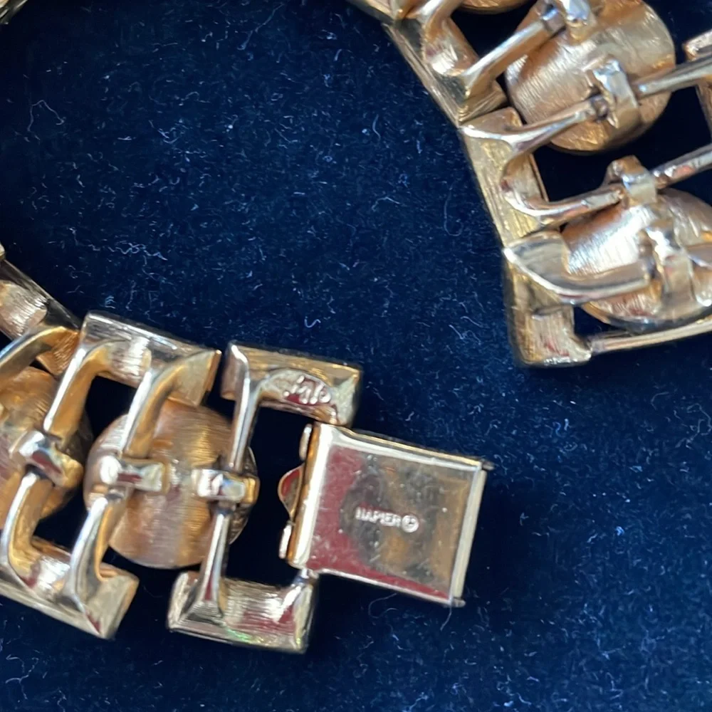 NAPIER Runway Necklace & matching bracelet goldplated Hollywood Collection rare - Picture 6 of 9